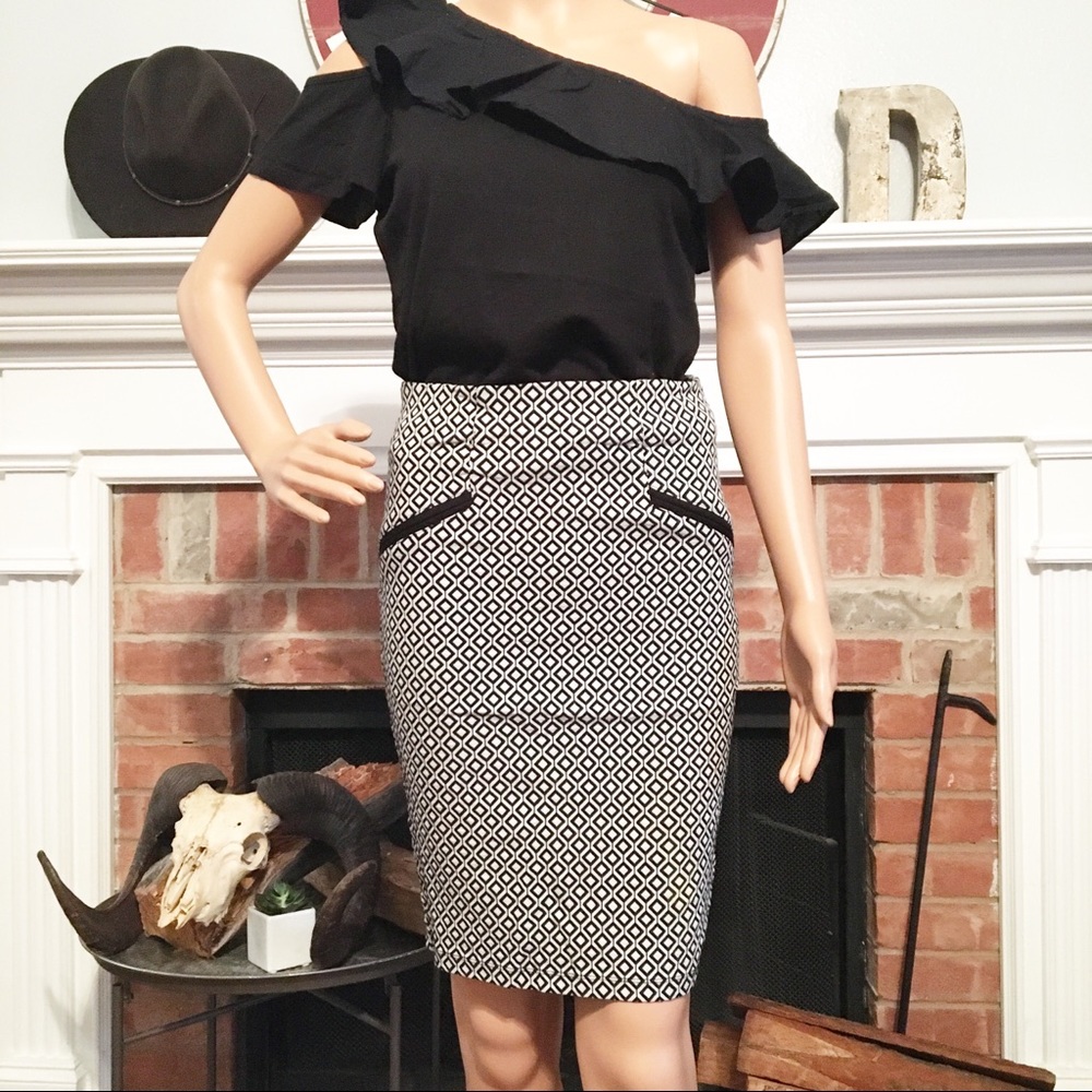 Geometric High Waist Skirt
